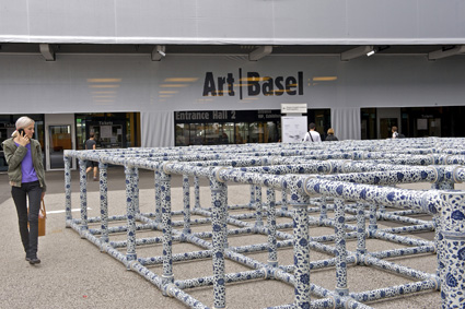 Ai Weiwei  Field, 2010  Galerie Urs Meile, Beijing, Luzern